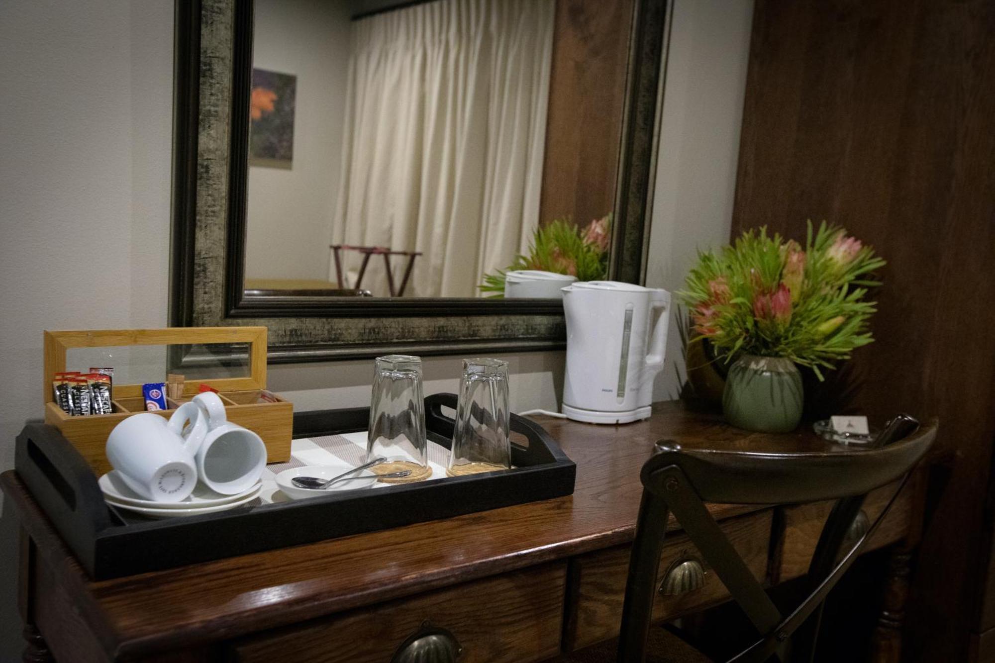 Swartberg Private Game Lodge เอาท์สโฮร์น ภายนอก รูปภาพ